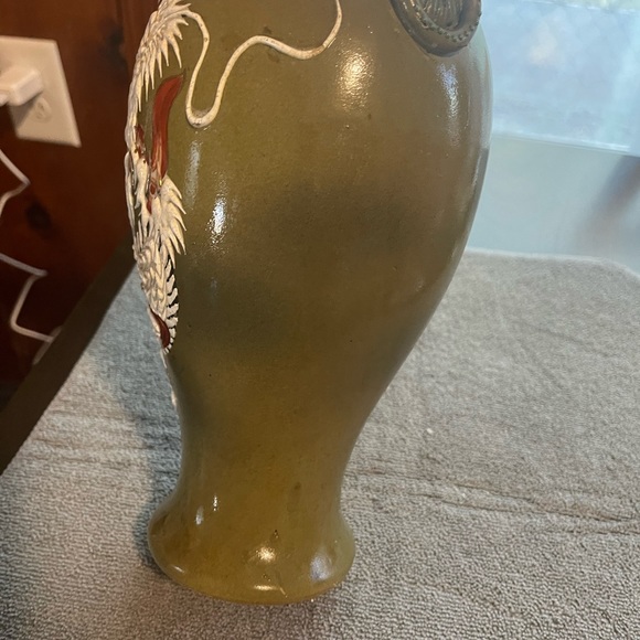 Moriage Vase - Picture 5 of 9